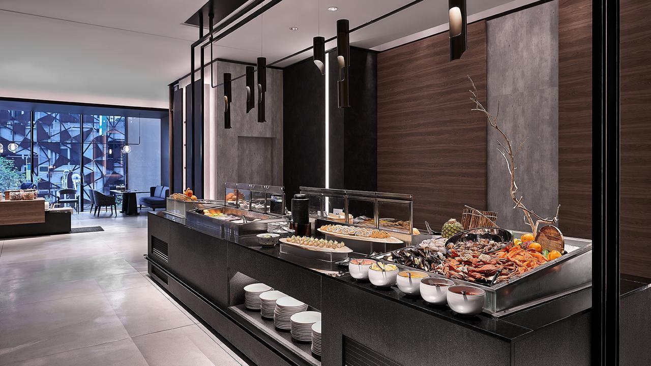 Mu Jiaoxi Hotel Εξωτερικό φωτογραφία The buffet at the hotel