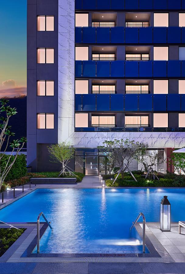 Mu Jiaoxi Hotel Εξωτερικό φωτογραφία The hotel's pool