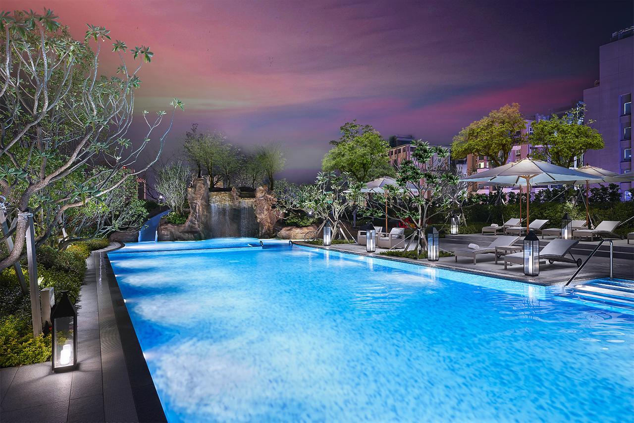 Mu Jiaoxi Hotel Εξωτερικό φωτογραφία The swimming pool at the hotel